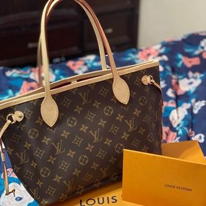 Louis Vuitton Neverfull PM